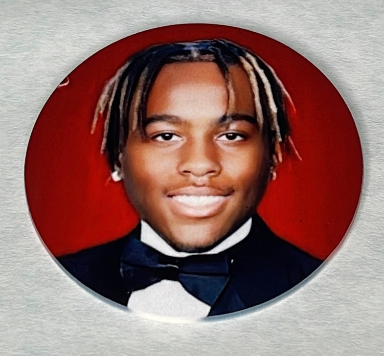 Graduation Button