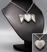 Load image into Gallery viewer, Angel Wings Locket
